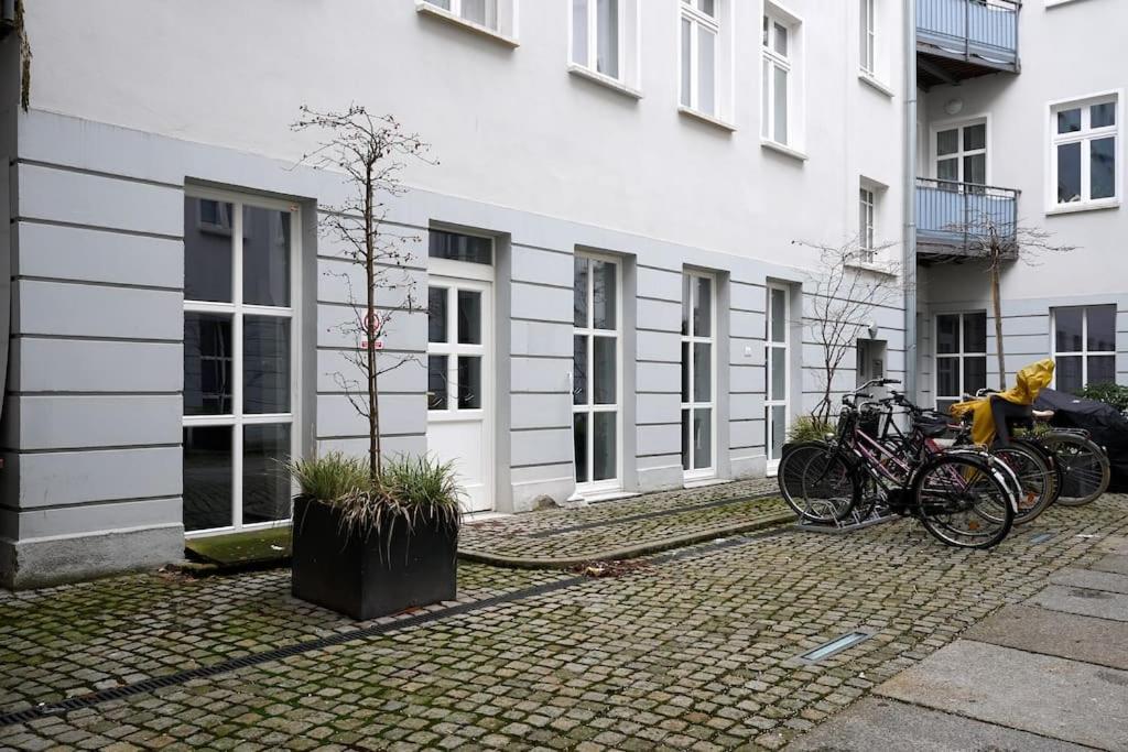 Central Apartment - Linienstrasse Berlin Exteriör bild